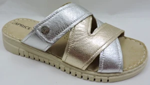 Klapki damskie Caprice 